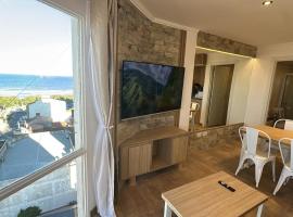 Chiara's Apartament panoramico, hotel i Santa Teresita