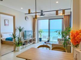 The Sóng 5 Star Apartment 5 Star Vung Tau - Căn Hộ Du Lịch 5 Sao Cạnh Biển - Dumin's Homestay, πολυτελές ξενοδοχείο σε Vung Tau