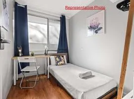 Light & Simple Single Room - Peakhurst Area - Shared Bathroom