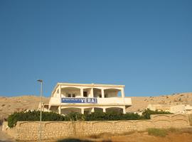 Apartments Vera, отель в Паге