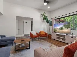 NEW Cozy Central l 4 BDRM 2BTH l 1 acre LOT