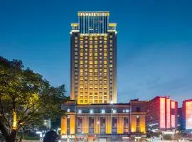 FunGee X Hotel Wanzhou Wanda Plaza Branch