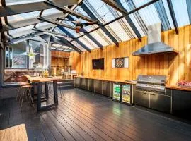 Ocean Grove Luxe Retreat with Pool, Spa and Sauna