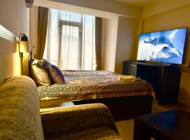 Pilot club rooms block1 NewGudauri 823, 301, 702, 901, hotel din Kʼumlistsʼikhe