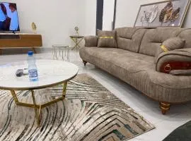 Le Prestige Appartement à Oloumi