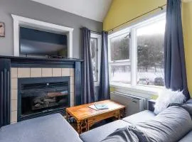 Sunshine Summit Ski-In-Out Pool Shuttle