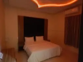 روعة أجا للشقق المخدومة غرفة وصالة