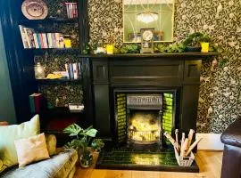 Carvetii - Abbey View, 1st Floor Flat, City Centre