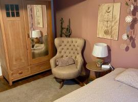 Cozy Room in an old Farmhouse near Vaduz, hotel em Sevelen