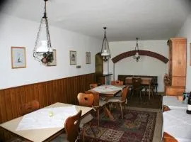 Wein- und Gästehaus Hermann-Josef Schmitz