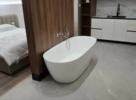 STAY-FIVE Cozy Modern Studios in Tirana Center - Brand New