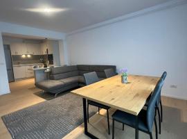 Cozy London Escape, alojamiento con cocina en Suceava