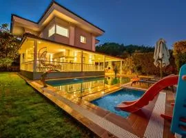 YAĞIZ-Villa with Children's Pool&Jacuzzi for 6 People in Gocek