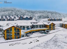 Wonder Hill - apartamenty hotelowe z dostępem do basenów i jacuzzi, hotel v destinaci Sosnówka