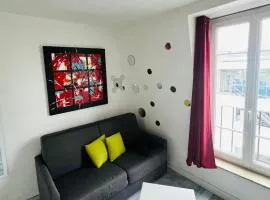 Studio Design Parisien ,Calme & Parfaitement Équipé