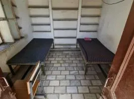 Siyaram Boys Hostel and Rooms