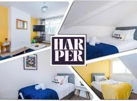 4-BR Bungalow 2 Baths Driveway Short & Long Stays