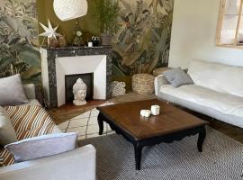 Maison avec Jardin 3 chambres entre Tarn et Aveyron、Carmauxのホテル
