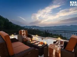 StayVista at Raga Living Luxury Apartment with Scenic Views at Kasauli