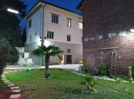 Cascina Colombina sul Ticino, hotel i Tornavento