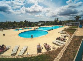 HolaCamp Albufeira, Glampingunterkunft in Albufeira