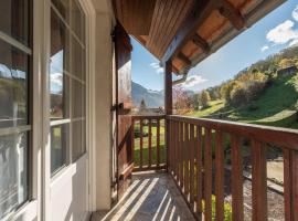 Montée du Boiloa - Bielle, Laruns, Hotel in Bielle