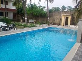 Dwarka Residency Inn, hotel in Mahabalipuram