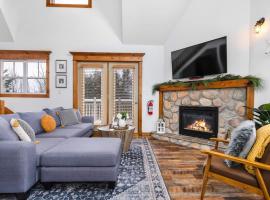 Highlands Lodge & Loft - Shuttle to the Village, hotel in Collingwood