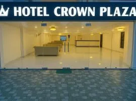 Hotel Crown Plaza