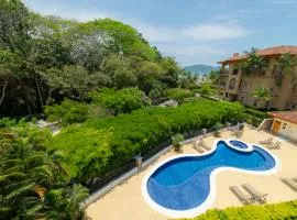 Bella Vista 8B 3 bedr 3 1 and half bath