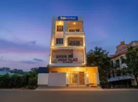 FabHotel New Dream Palace - Near acropilose mall and ruby hospital