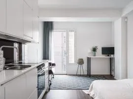 Modern Studio Apt in Design District