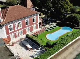 Palacete Beekman by Hostiva