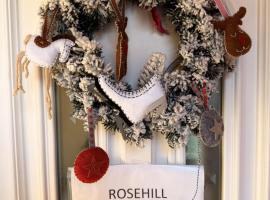 RoseHill Garden Family Villa with a Great Budapest View