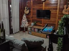 Casa com Piscina em Balneário Piçarras