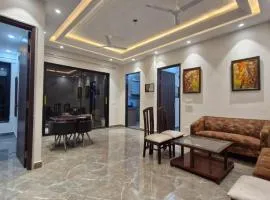 Homlee-Pearl-3BHK-Lift-Parking-Max Hospital-Saket