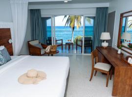 Diamonds Leisure Beach & Golf Resort, hotel in Diani Beach