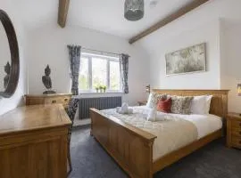 Beautiful 3-Bed Home with Hot Tub in Ross-on-Wye
