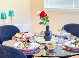 Bon Bon Suite by Ca-sa Check