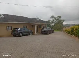 Lushaba's modern bliss