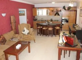 Herrmes Hostel أجانب فقط