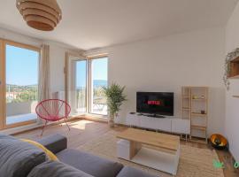 Verdun- Lyon - LB - Confort et tranquillité à Dardilly, hotel i Dardilly