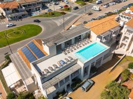 Hotel with panoramic swimming pool in Porto San Paolo just 850 mt from the sea, Hotel in Loiri Porto San Paolo