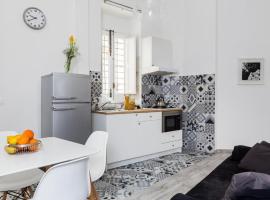 Casa Nerina in centro Scicli, Hotel in Scicli