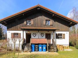 Ferienhaus Alexandra, hotel a Regen