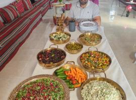 אירוח אלזרנוג, hotel v destinaci Beerševa