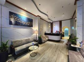 Ancient Luxury Hotel, hotel in Ho Chi Minh City