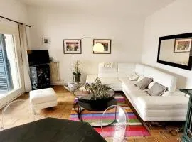 Bright villa with pool in Grimaud