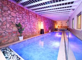 אחוזת לב הארי, hotel in Ya‘ara