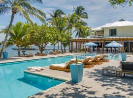 Blue Reef Beach and Marina, hotel em Placencia Village